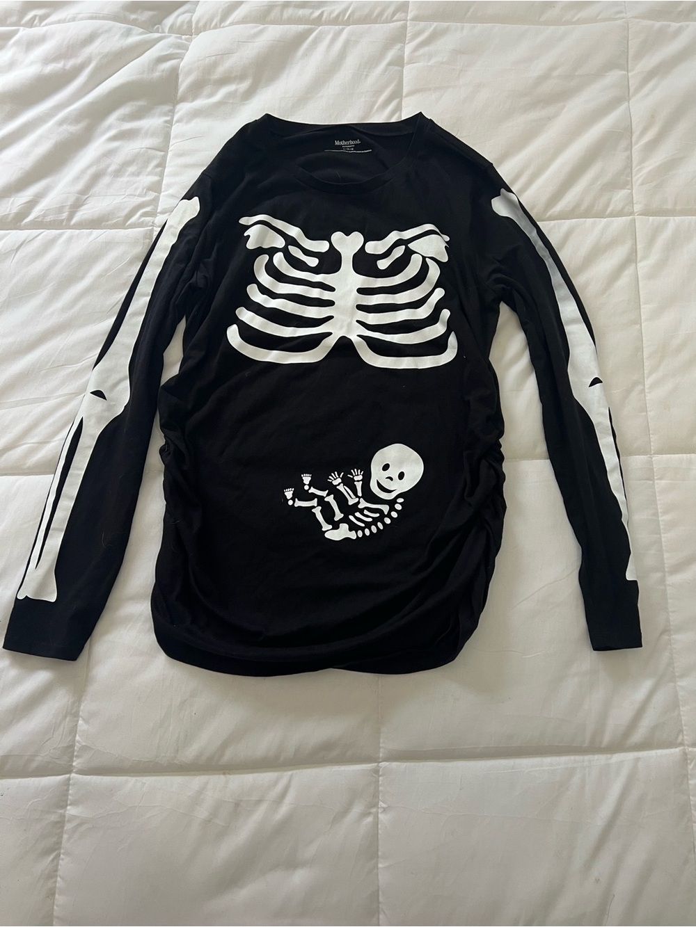 Motherhood Maternity Black Skeleton Maternity Costume Set with Baby Print - Picture 3 of 4